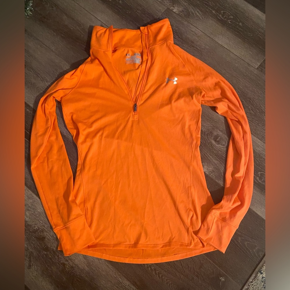 Under Armour semi fit half zip womens light pullover